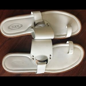 White toe loop sandals